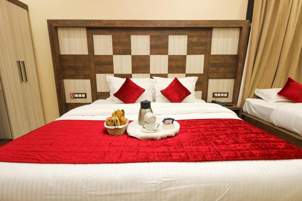 Hotel King Castle Νταραμσάλα Εξωτερικό φωτογραφία