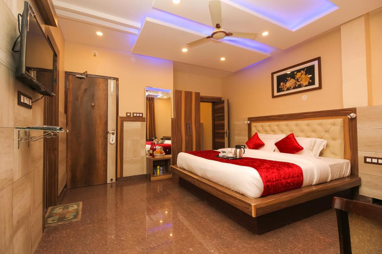 Hotel King Castle Νταραμσάλα Εξωτερικό φωτογραφία